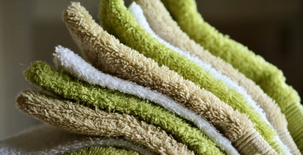 Czym myć podłogi wrażliwe na wilgoć